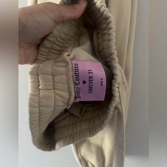 Juicy couture sweatsuit - Picture 2 of 4